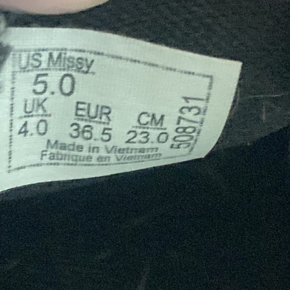 Vans  galaxy pattern with purple blue and white specks sneakers - Picture 9 of 9